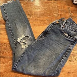 MOTHER Distressed Ankle Jeans in Dark Blue